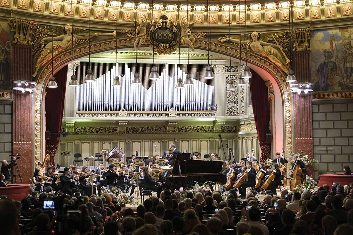 Orchestra SoNoRo Strings în concert la Ateneul Român